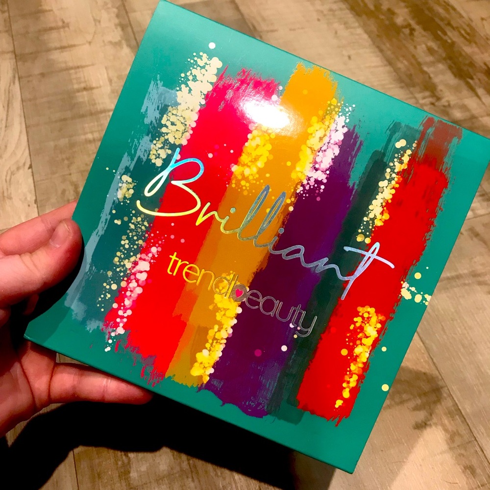 BRILLIANT pallet By TrendBeauty